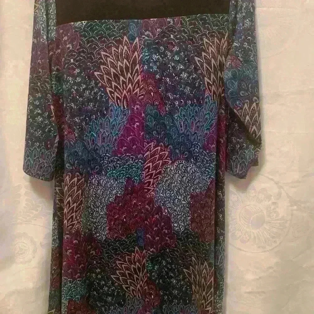 PerSeption Woman’s 2X purple, paisley, peacock tail jeweled a line dress - Picture 8 of 11